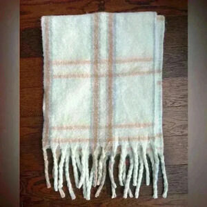 Aeropostale Women’s Light Blue Plaid Polyester  Blanket Scarf Cozy Winter
